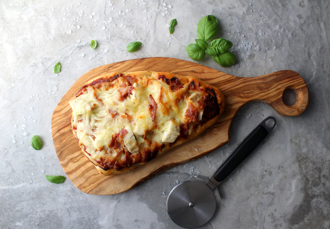 387 Chicken, Bacon & Mozzarella Pizza